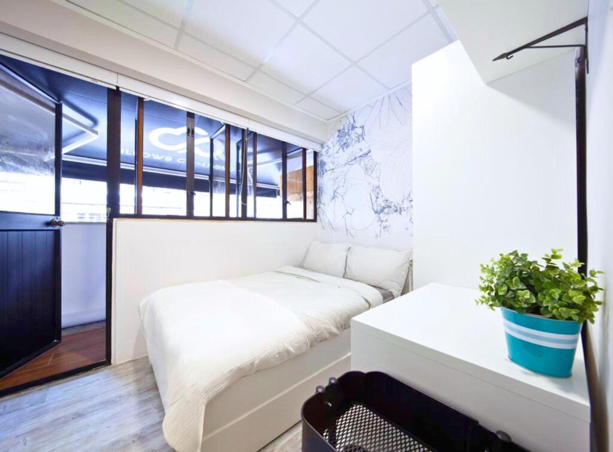 Pillows Coliving Hong Kong Bagian luar foto
